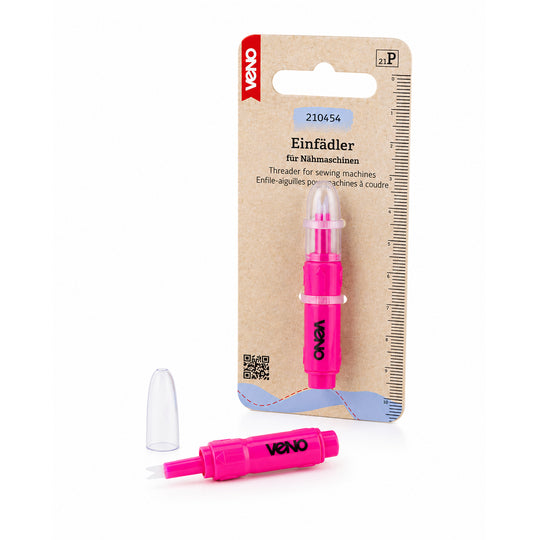 Needle threader for sewing machines, with magnet