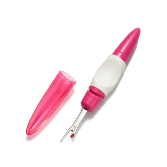 Large seam ripper with protective cap Prym Love