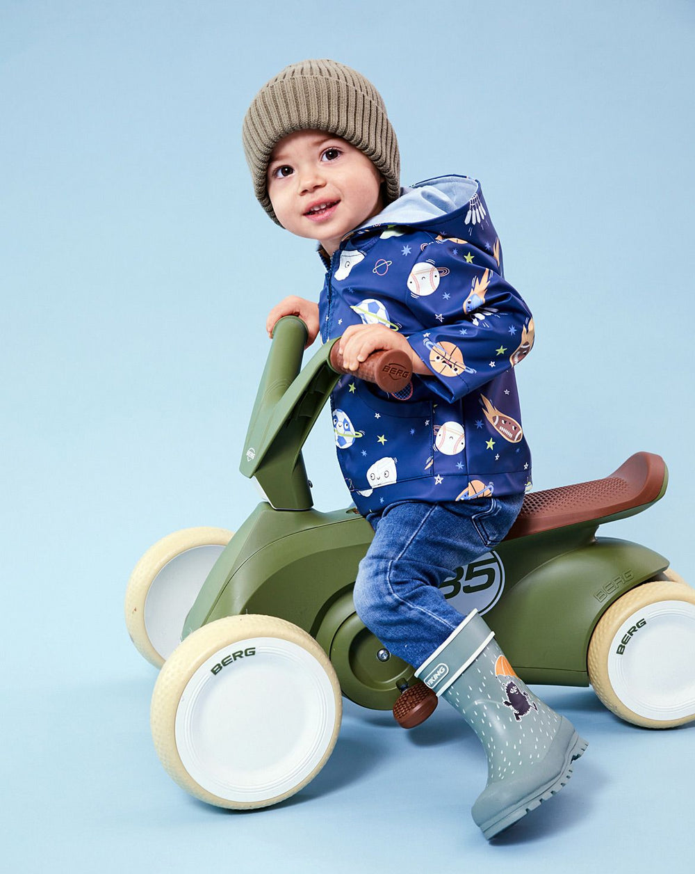 Burda Sewing Pattern 8100