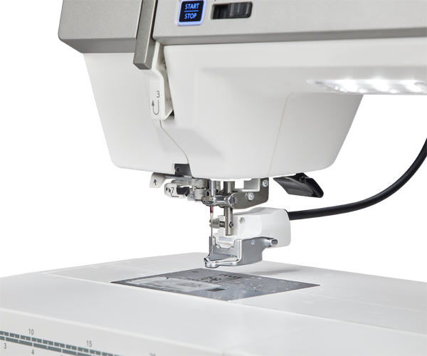 Janome Horizon Memory Craft 9480QC Professional